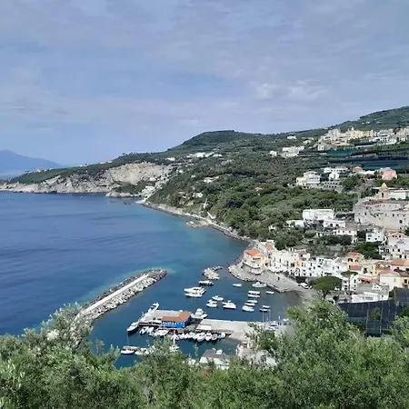 Libirina Hébergement de vacances Massa Lubrense
