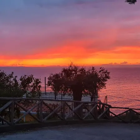 Libirina Hébergement de vacances Massa Lubrense